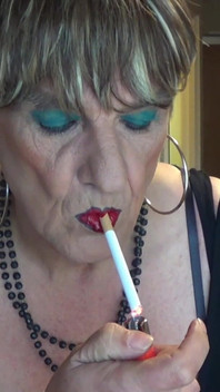 Sexy Smoking in Hotel