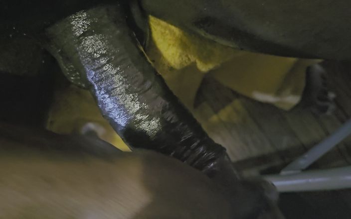 Tony_longStroke: Tjocka BBC ryckar av i köket ingen skam, bara stroke