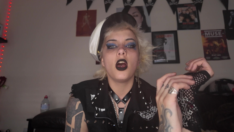 Glitterqueen1999: Готична колишня дівчина пенектомія