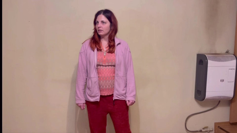 Elena917: Jogo na prisão - no Médico Feminino