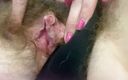 Cute Blonde 666: Stor klitoris gnugga närbild onani håriga fitta trosor