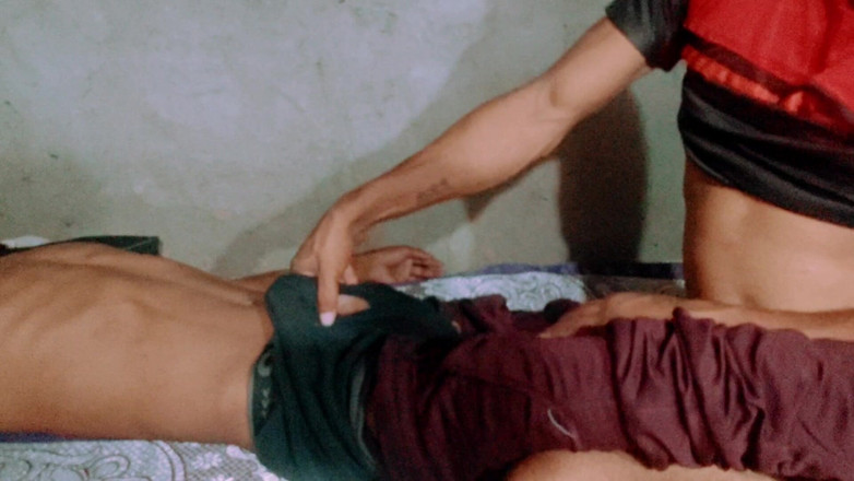 Damniraj: Romantická svatební noc mezi dvěma muži