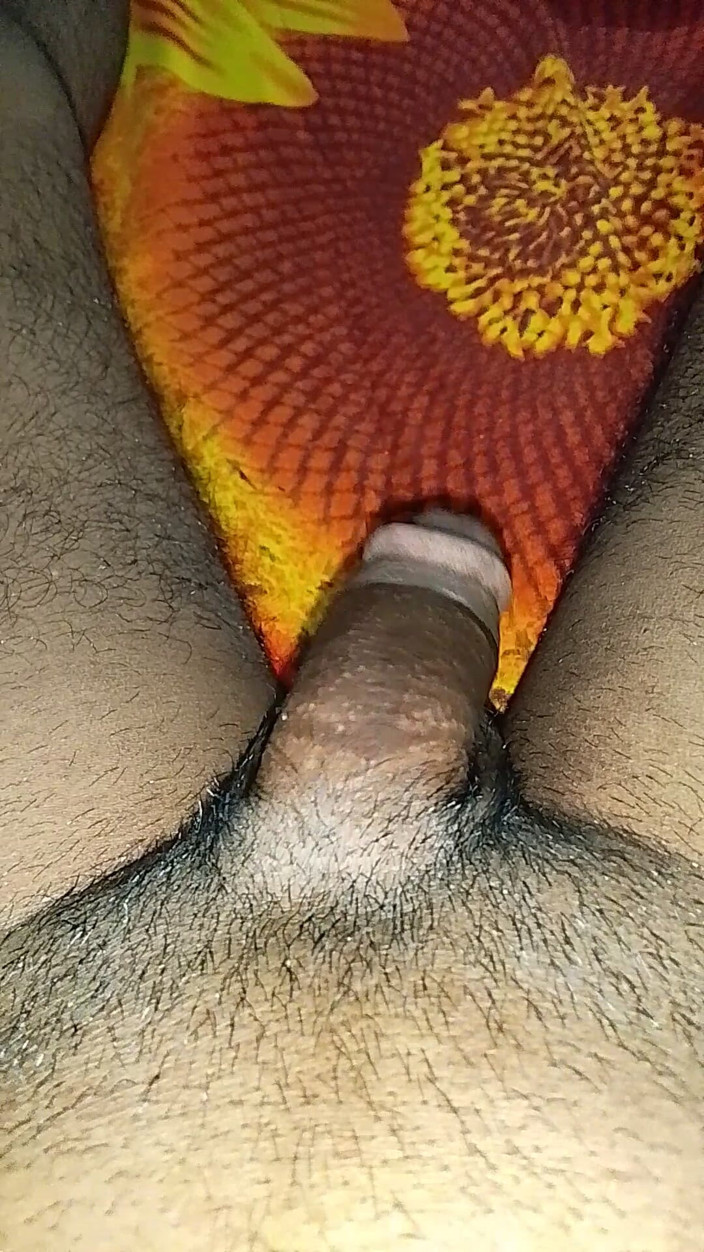 I love sex 24: Ho bisogno di ragazze sexy del bangladesh per favore contatta
