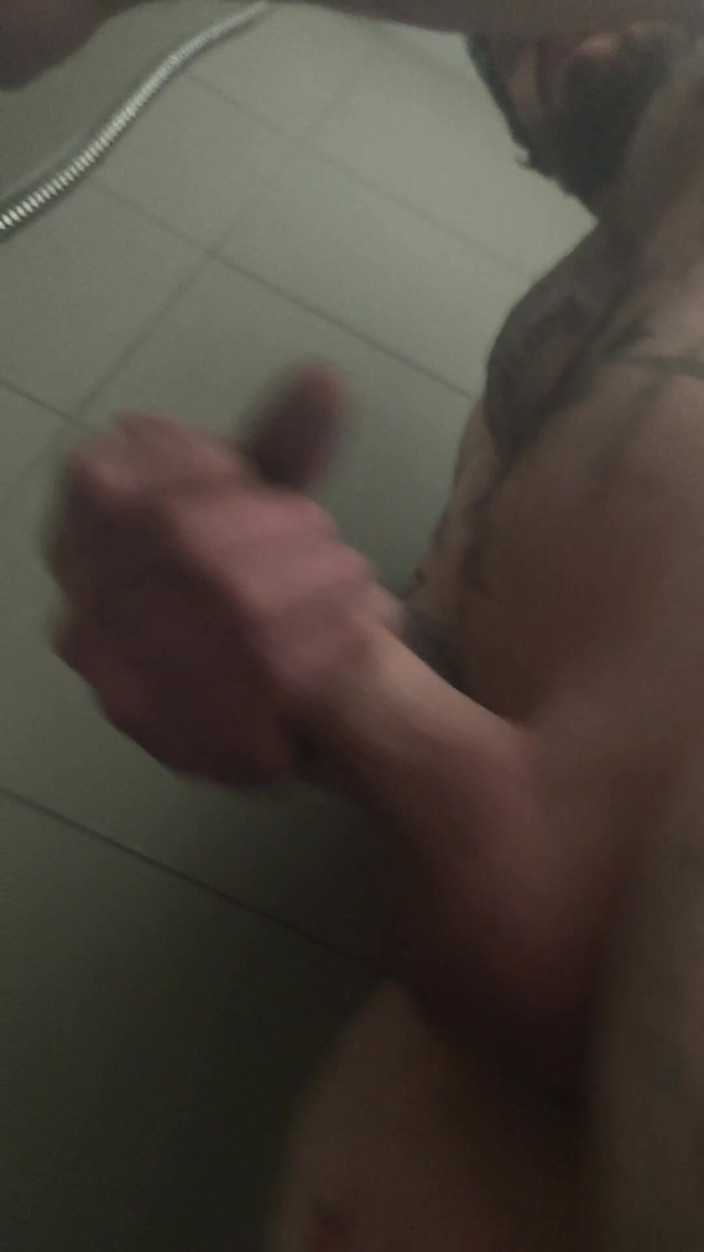Cdubzdik: That Anal 12 Inch Cum