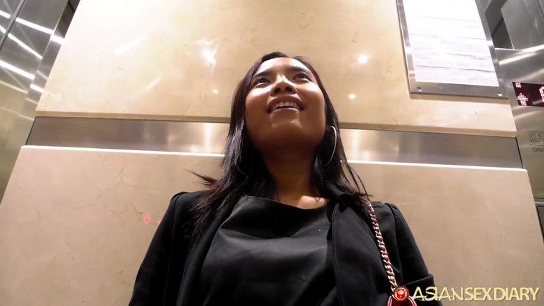 Sex Diary: AsiansexDiary - Freche titten Pinay geht zurück ins hotel für sex...