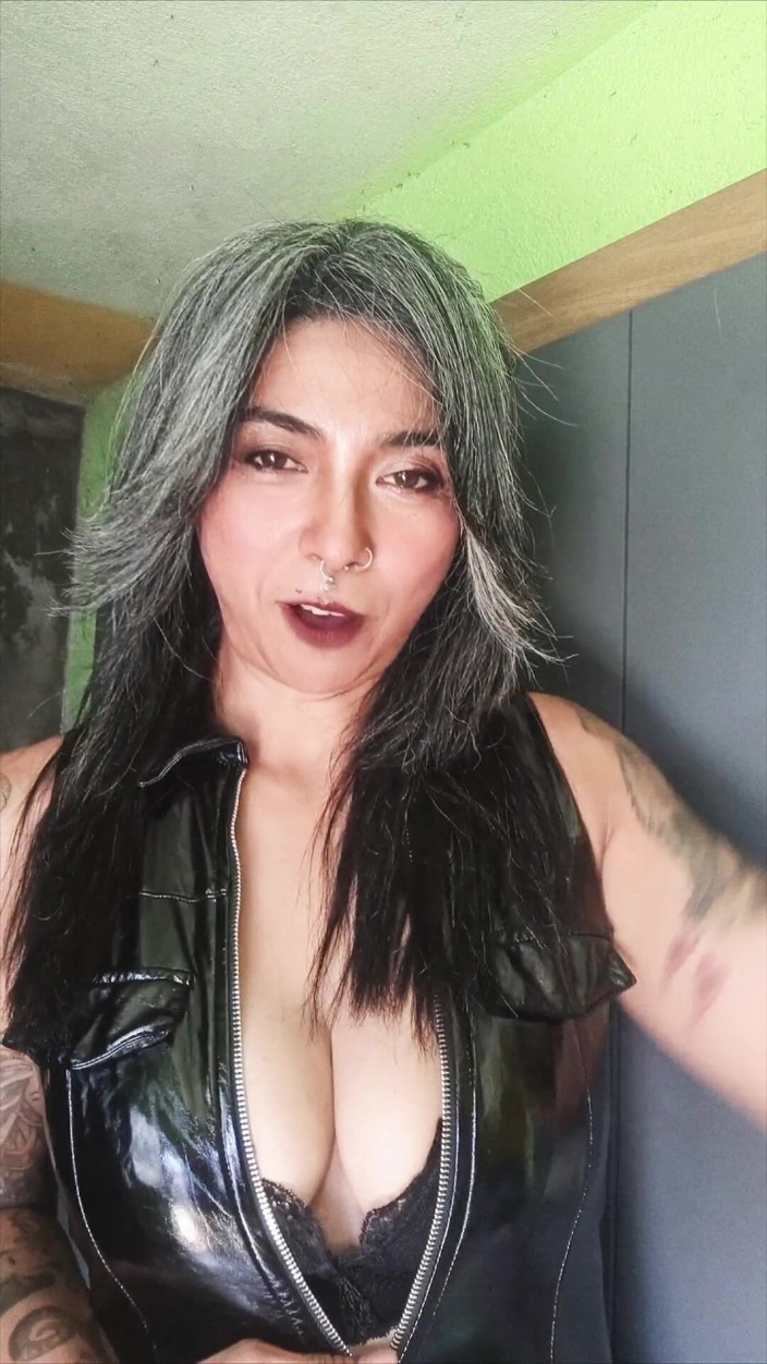 Casia Castro: Human Ashtray - Hold My Ashes in Your Mouth and Swallow...