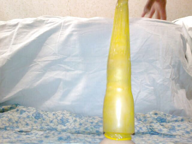 Drxxxka: Dildo masturbatie in de kont