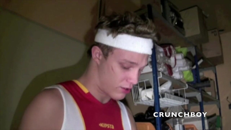 FRENCH AMATORS SEXTAPES: Twink scopato il cazzo di anni xxl del boxer Kameron...