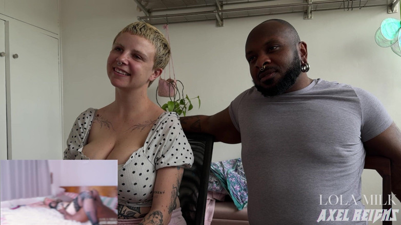 AxelReigns: Sledování našeho porna část 1 - Lola Milk X Axel Reigns