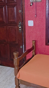 Il Ragazzo Delle Consegne Arriva E Non Possiamo Resistere Di Fare Sesso Con Lui