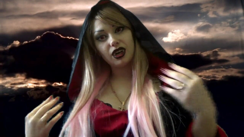 Goddess Misha Goldy: Evil Giantess Vampire Akan Melakukan Sedikit Lubang Dalam Badan Kecil...
