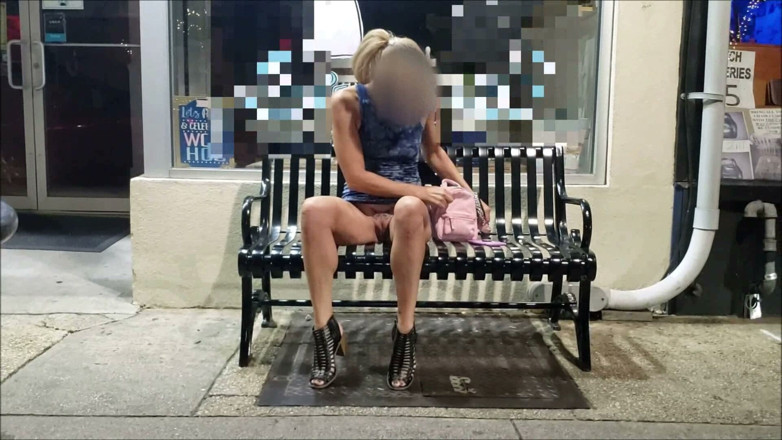 Fantasy Milf: Street MILF No Panties