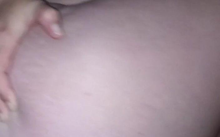 Nickyloves: मैंने उसकी चूत में गहरा वीर्य डाला
