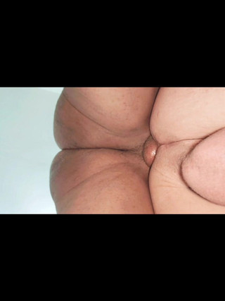 Ladyboy Karl: Suck Lena