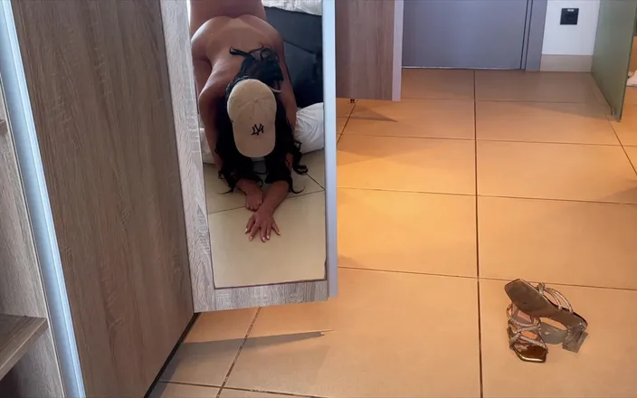 Who is Lilly: My Best Friend Couldn't Fuck Me for 10 Seconds in a...