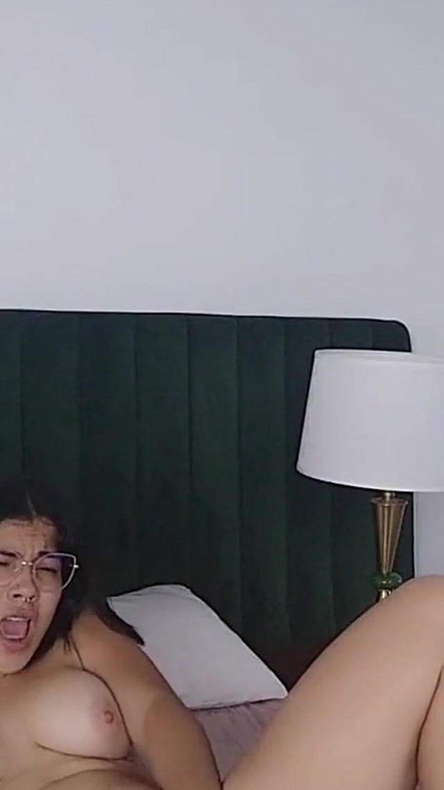 Fuck My Vagina on a Day Like Today (Lizzy Modri)