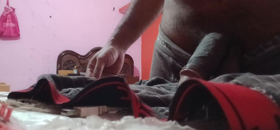 darksiders_eyes_love: Amateur Solo Dick Stroking Session Job Big Stepdaddy Dick