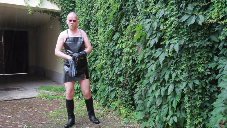 Germane_XL: The Horny Rubber Gardener 12 Thunderstroke Cum Shots