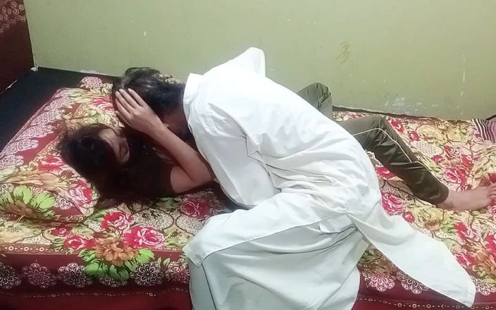 HotQueenPk: Hintli desi genç öğrenci ko tharki öğretmeni ny chod diya lund gand...