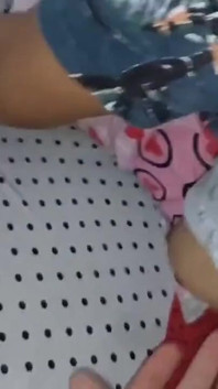Semua orang Keluar Dari Rumah Dan Saya Pergi Ke Bilik Adik tiri Saya Dan Saya Mengejutkan Rakamannya Dia Suka Dan Kami Akhirnya Fu