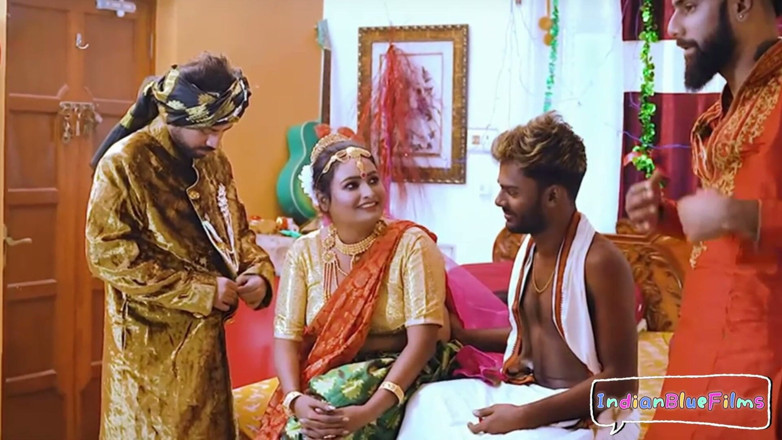 IndianBlueFilms: Vlastní pruh