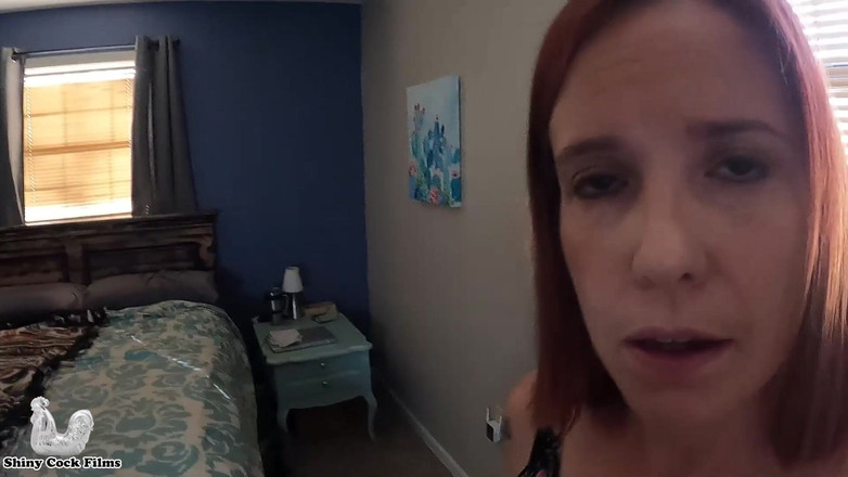 Jane Cane: Mama vitregă îl seduce accidental pe fiul vitreg - Jane Cane