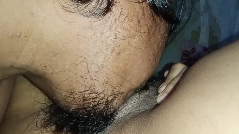 Babang endut: Licking Pussy Until Squirting