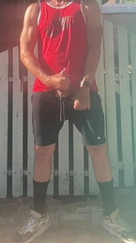 Quick Outdoor Cumshot From Jockdad87