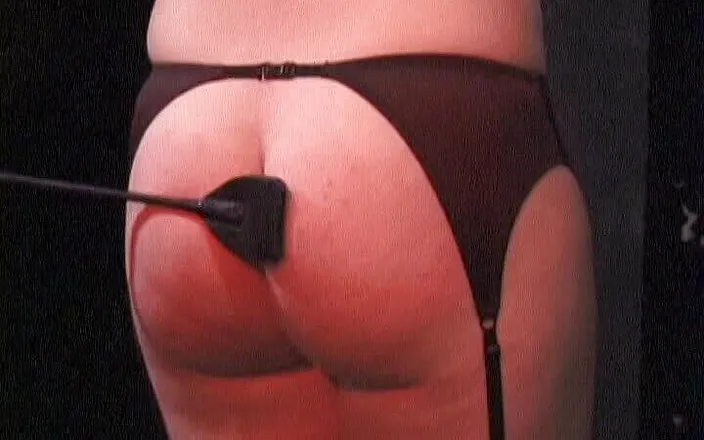 Vintage Fetish: Vintage fetish ass slap