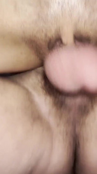 Close-up poesje creampie