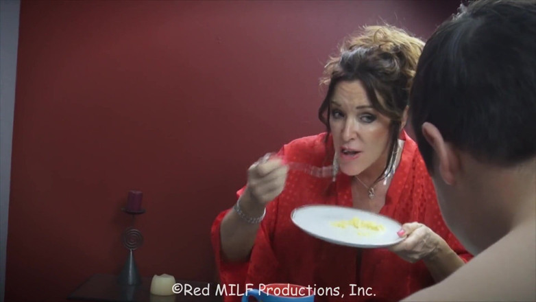 Rachel Steele: 아침 식사 섹스 2