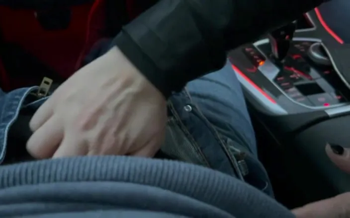 Master of porn: Blow in My Car Before Work