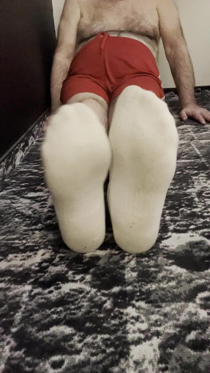 Coach Karl dude lodge: Coach Karl's Feet in His White Socks [8893]