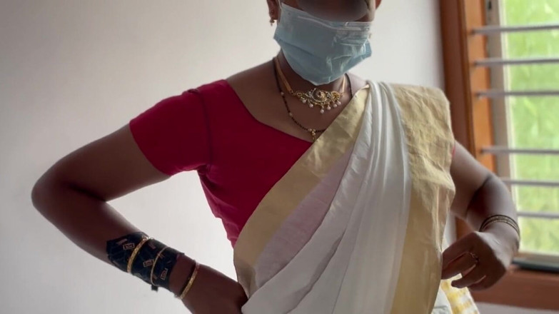 Mary V: hot bhaartiy aanti ki saari chudaee hot bhaartiy aanti ki...