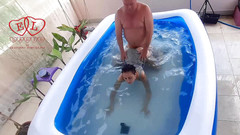 Strange stepfamily: Zadržuje dech pod vodou. Dominance drsný sex. Nudistka Regina Noir...