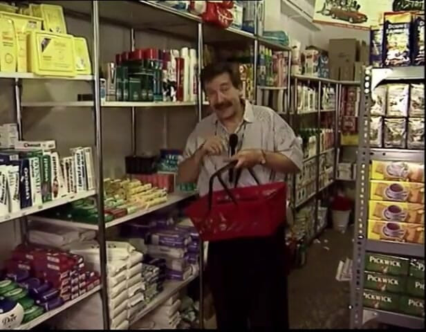 Videorama: Jeunes Débutantes - Été, Sexe Et Filles Chaudes