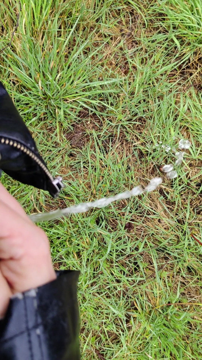 Bayer911: Venkovní chcaní v dešti