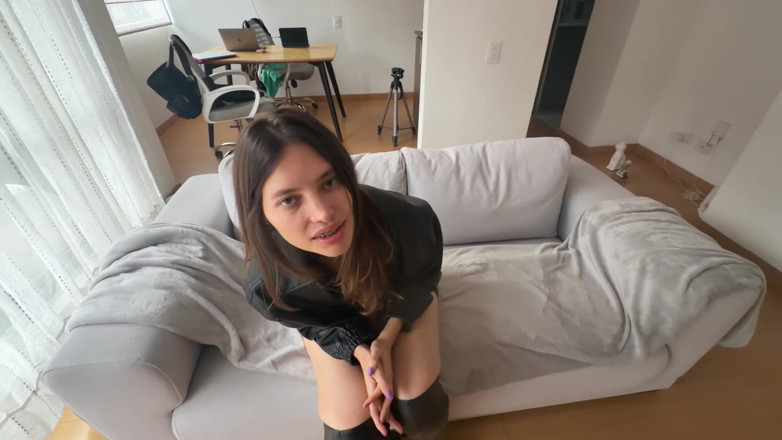 scarlettandc: Leather Fetish in JOI Mode to Blow Your Dick