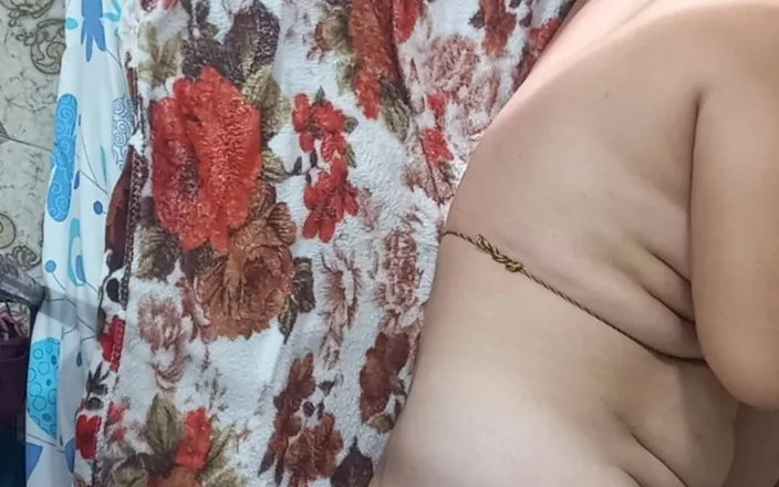 Valkyrieandluigy: Vecina Tetona Hermosa