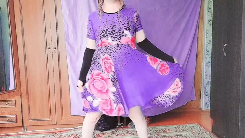 Kitty_Cross: Lelaki Pondan cantik yang menakjubkan di kamera dengan mata mimpi