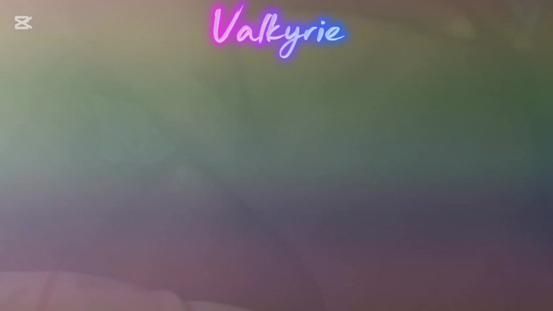 Valkyrieandluigy: Pengantin yang cantik menghisap