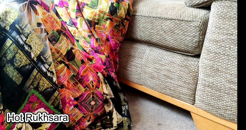 hot_rukhsara: Desi sexy bhabhi naučila svého nevlastního bratra lekci sexu, hindský...