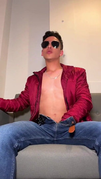 Giving Cum in Your Fucking Face