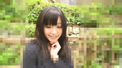 Asian Mature Climax: La pelosa teen asiatica si spoglia e stuzzica la telecamera