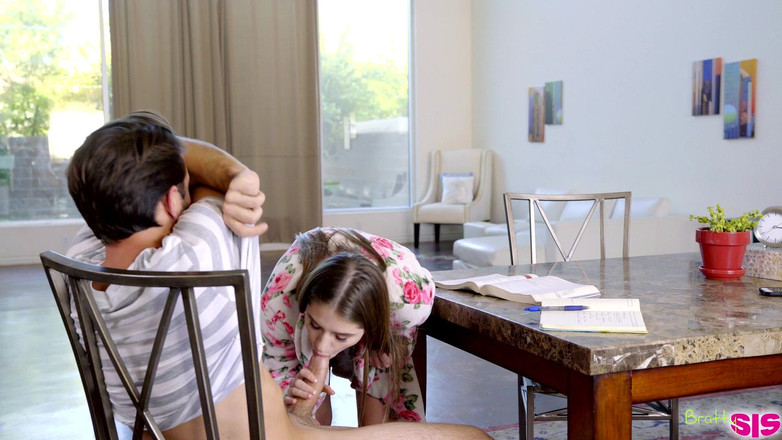 BrattySis: Üvey erkek kardeşime takıntılıyım - s1:e6