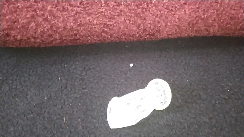 Milky Mari: Sundejte si kondom a otěhotníte moji přítelkyni! Knock up creampie!...