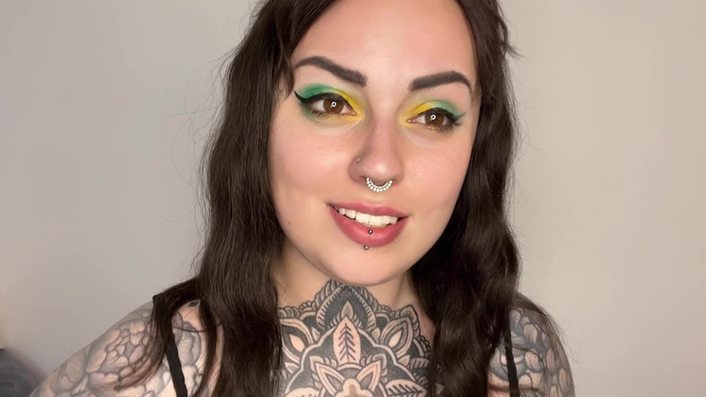 Miss Valentina: ウェッジーズからは絶対に逃れられない