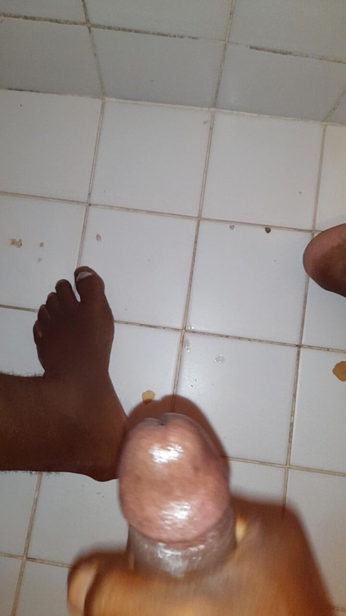 Islandvibes69: मरोड़ना