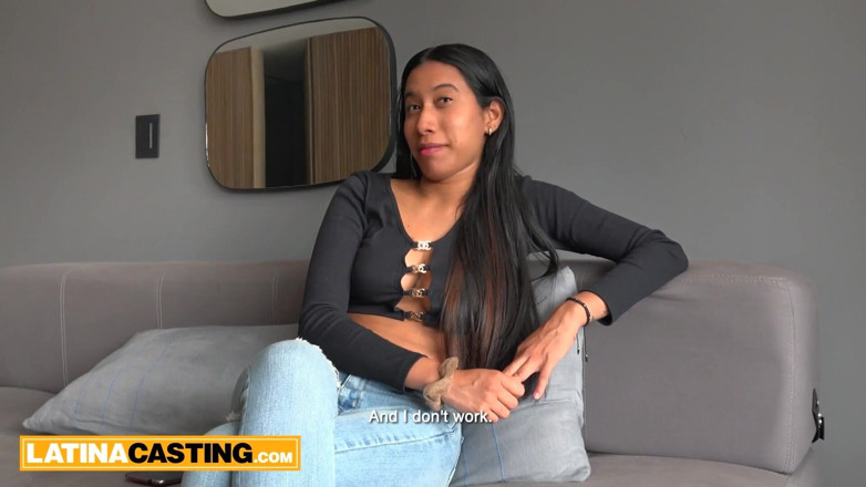 Latina Casting: Amateur Latina Fucked by American Producer and Swallows Cum!
