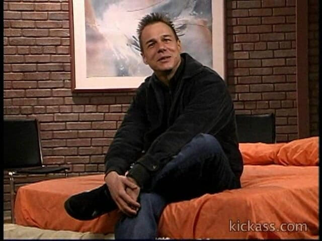 Kick Ass Pictures: Фільм від Коріни Тейлор з 5-хлопця, кремовий пиріг